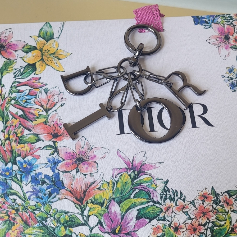 Dior Logo Letters Keychain Bag Charm gun metal Tone - Picture 2 of 5